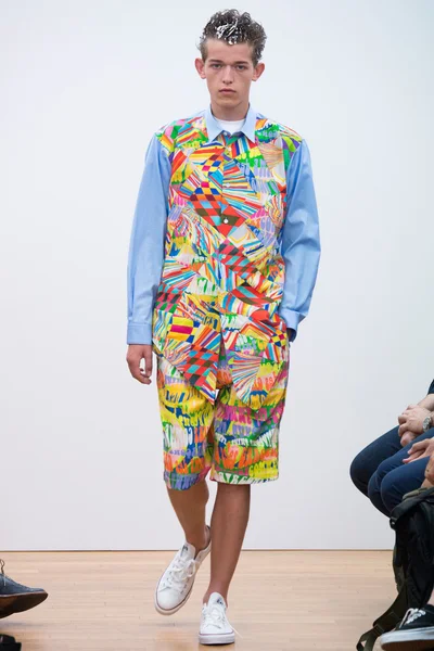 Look 14